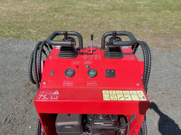 future-ft360-track-skid-steer-image-9