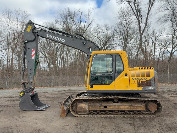 2006-volvo-ec140b-lc-image-2