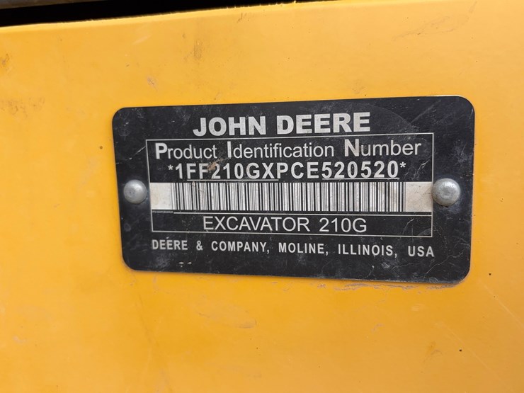 deere-210g-image-2