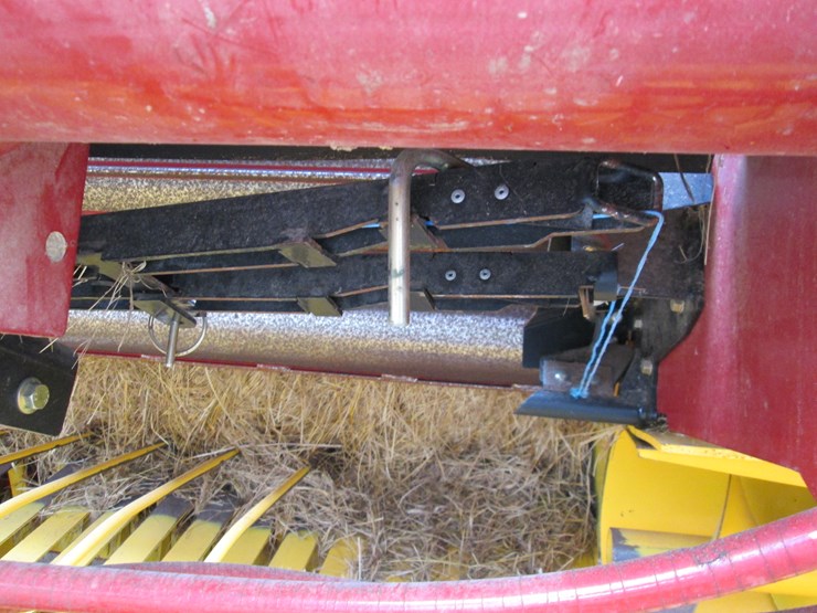 2015-new-holland-450-image-25