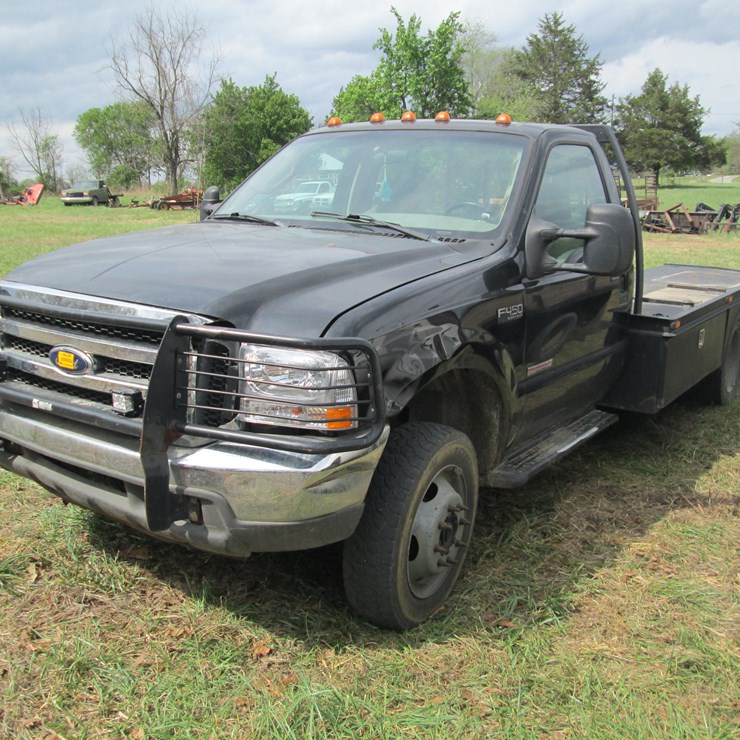 2004 FORD F450