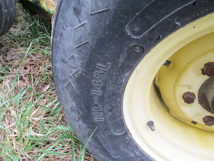 john-deere-530-image-7