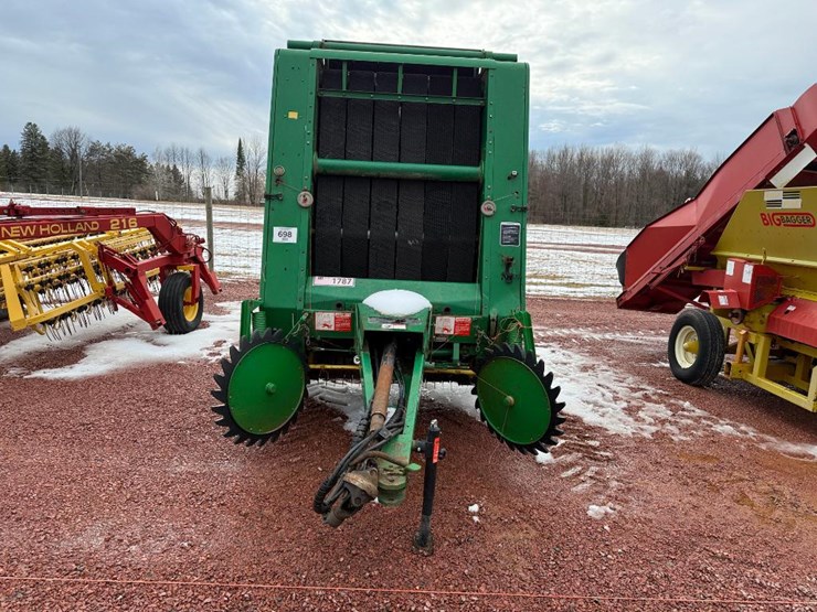 john-deere-435-image-2