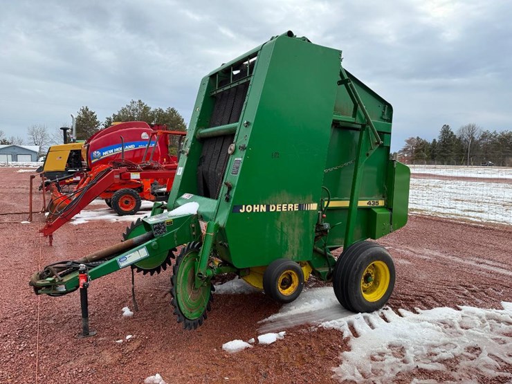 john-deere-435-image-1