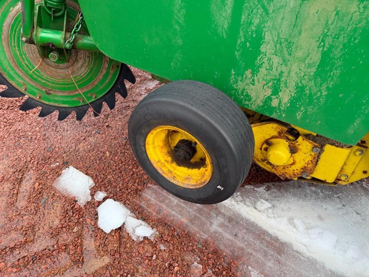 john-deere-435-image-8