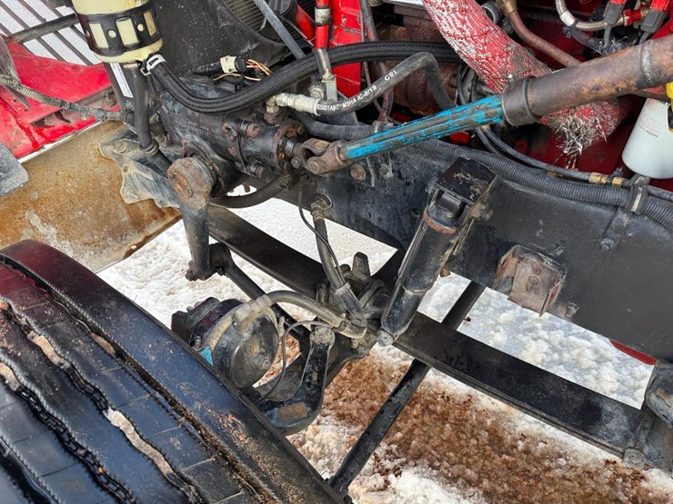 international-9900i-image-47