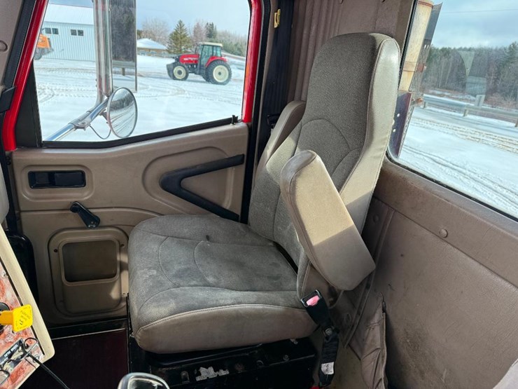 international-9900i-image-62