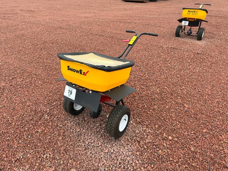 #19-•-lot-19-image-2