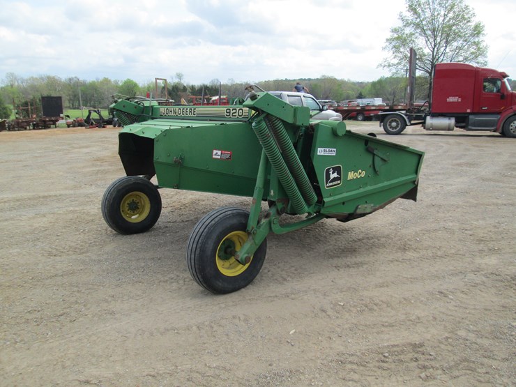 john-deere-920-image-3