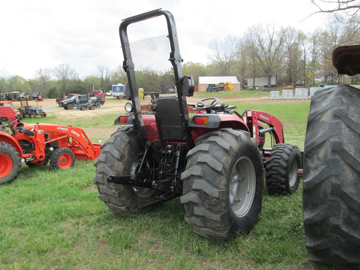 2011-mahindra-5035-image-3