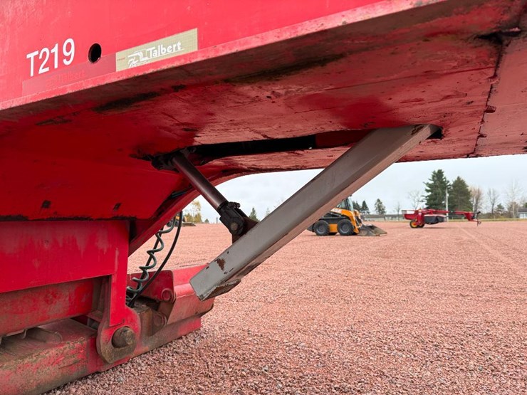 #8-•-lot-8-image-34