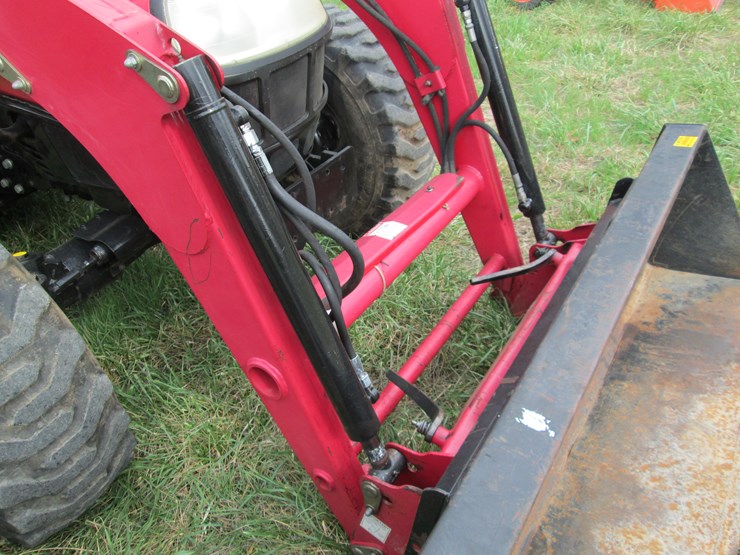 2011-mahindra-5035-image-24