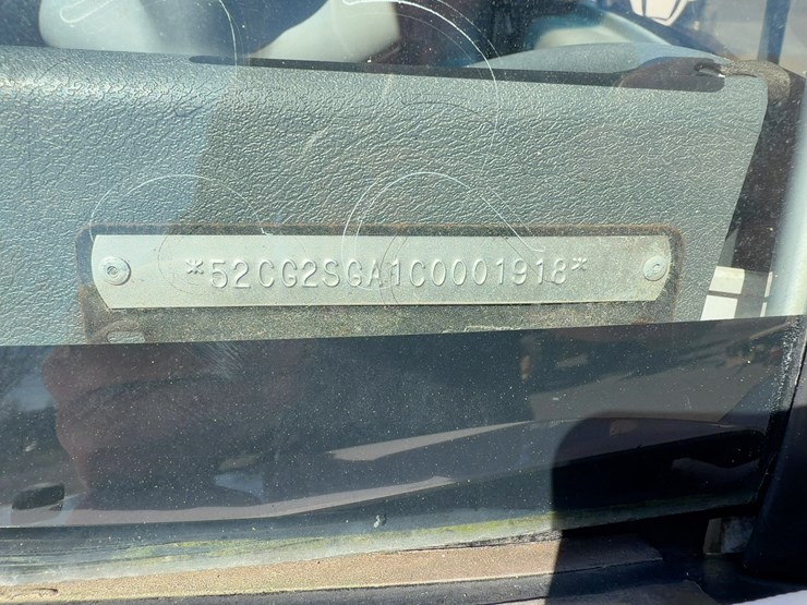 2012-gem-electric-vehicle-image-15