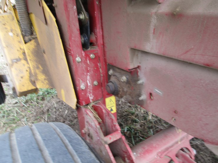 2015-new-holland-450-image-7