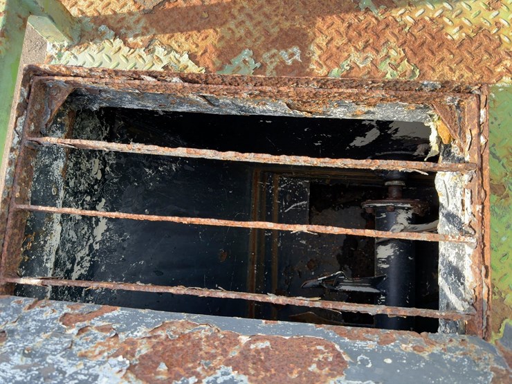 bowie-hydro-mulcher-tow-behind-hydroseeder-image-15