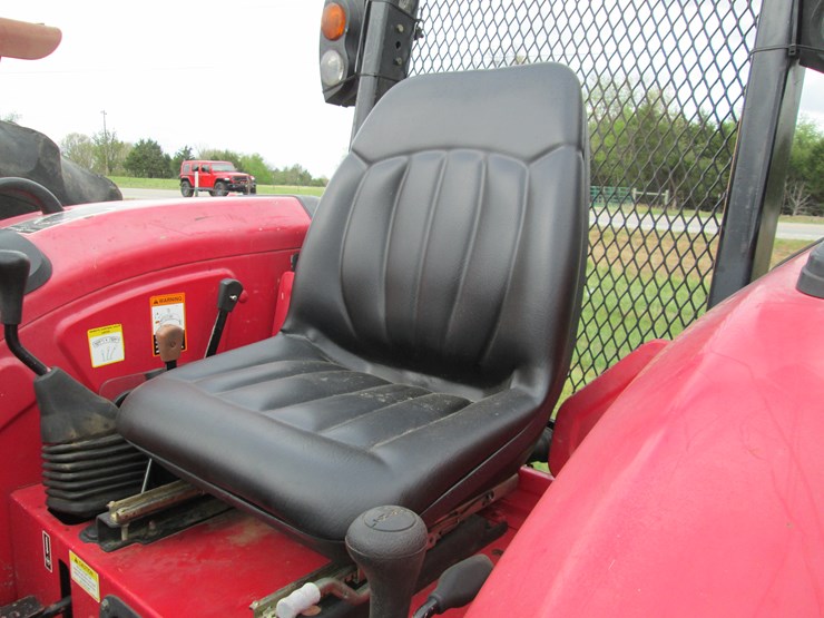 2011-mahindra-5035-image-33