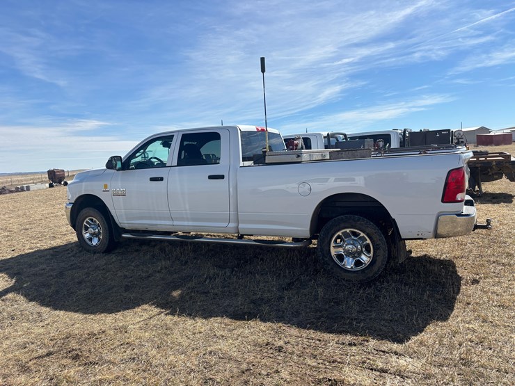 2015-dodge-2500-image-7