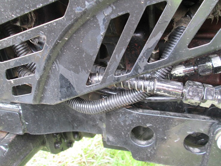 2011-mahindra-5035-image-21