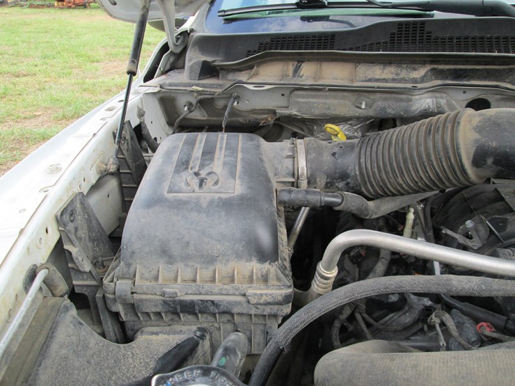 2015-dodge-ram-2500-image-23