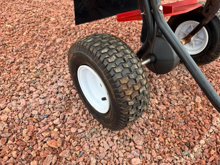 #19-•-lot-19-image-7