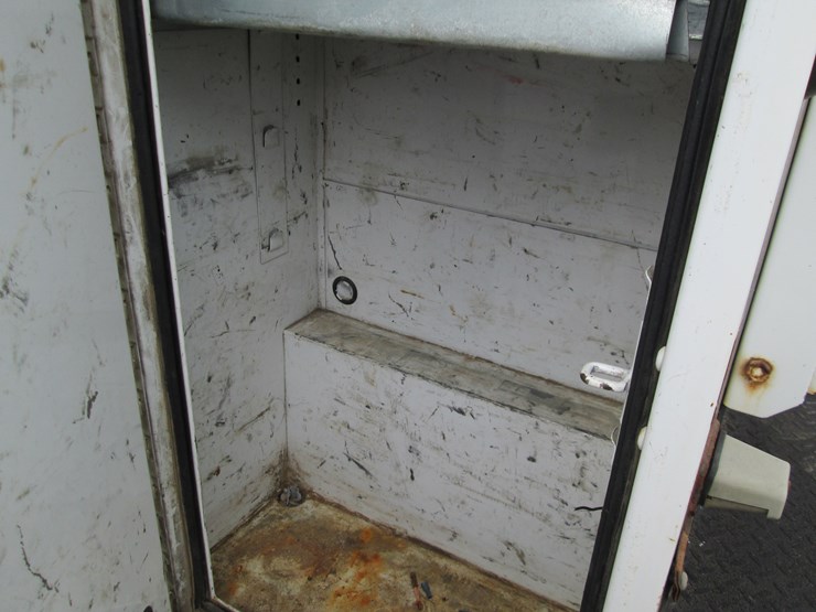 2015-dodge-ram-2500-image-9