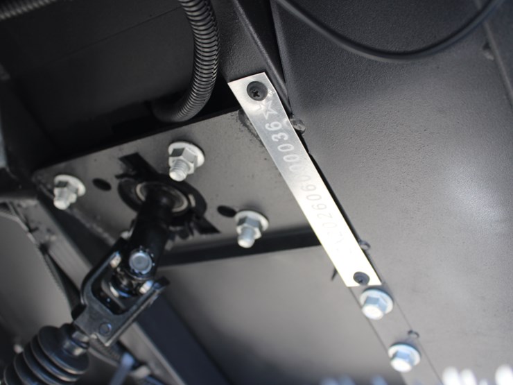 #2316-•-2026-sdlanch-c100-golf-cart---6-seat-luxury-seats-with-headrest-image-6