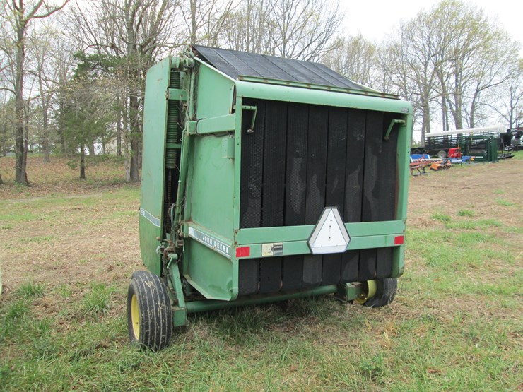 john-deere-530-image-4