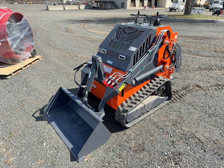tpm-t460-track-skid-steer-image-1