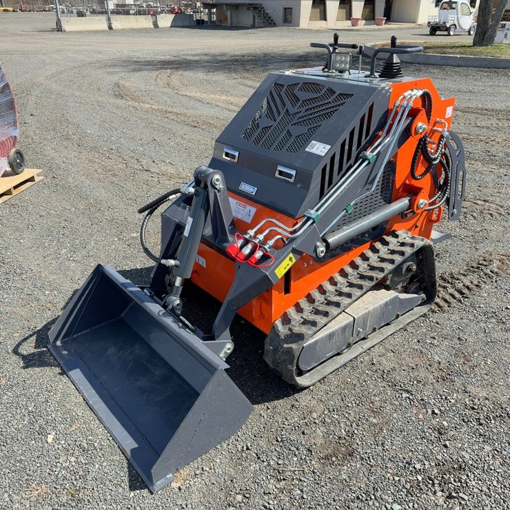 TPM T460 TRACK SKID STEER