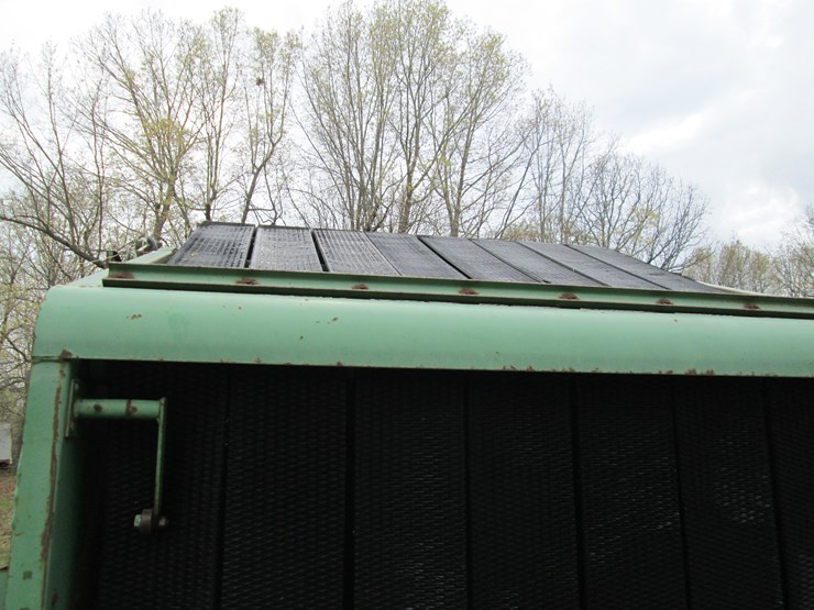 john-deere-530-image-22