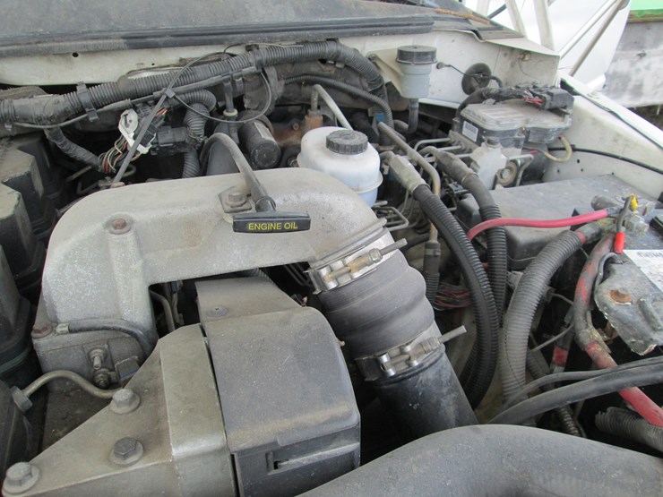 2001-dodge-ram-3500-image-26