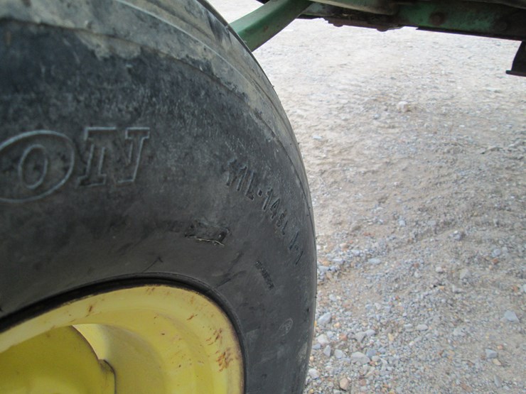 john-deere-920-image-9