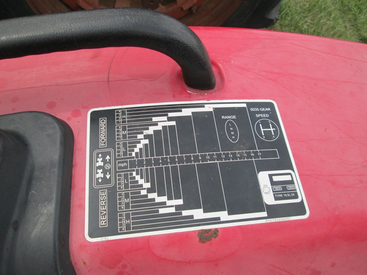 2011-mahindra-5035-image-36