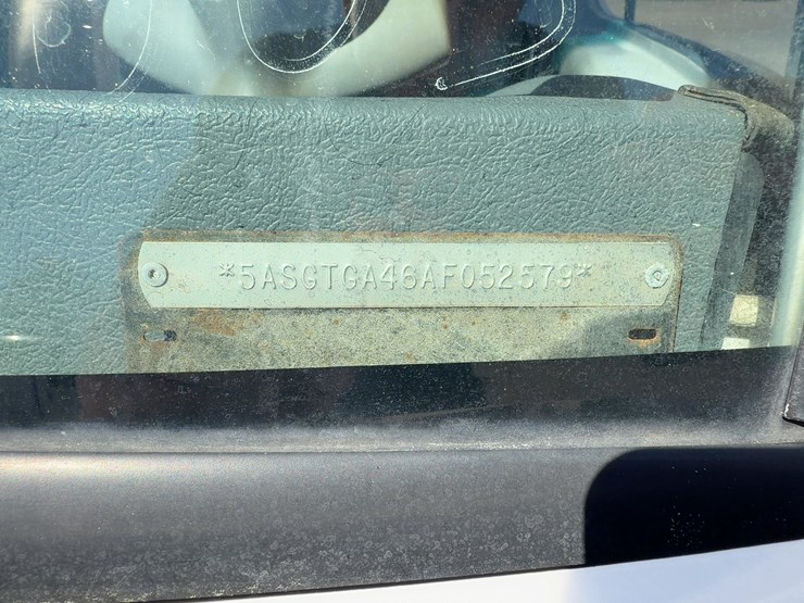 2010-gem-electric-vehicle-image-15