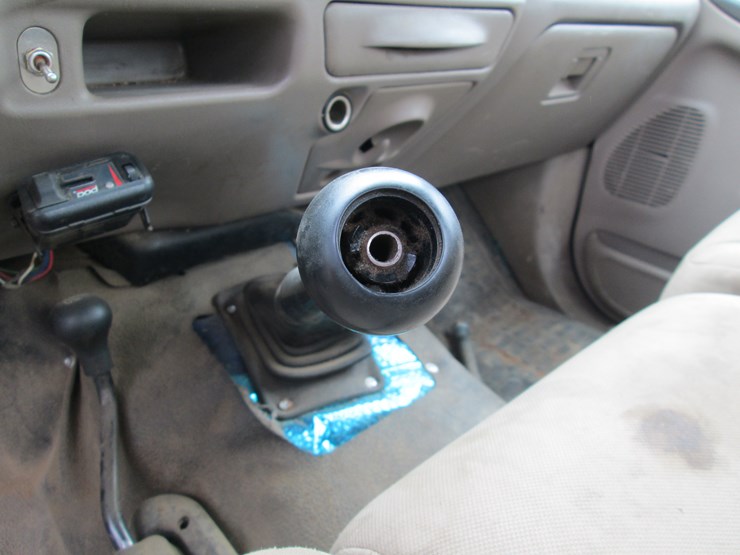 2004-ford-f450-image-27