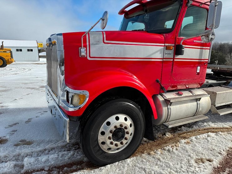 international-9900i-image-20