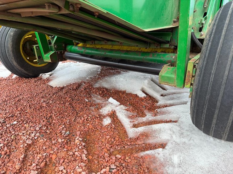 john-deere-435-image-28