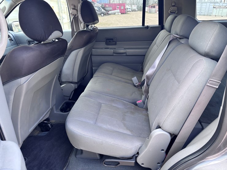2004-dodge-durango-image-6