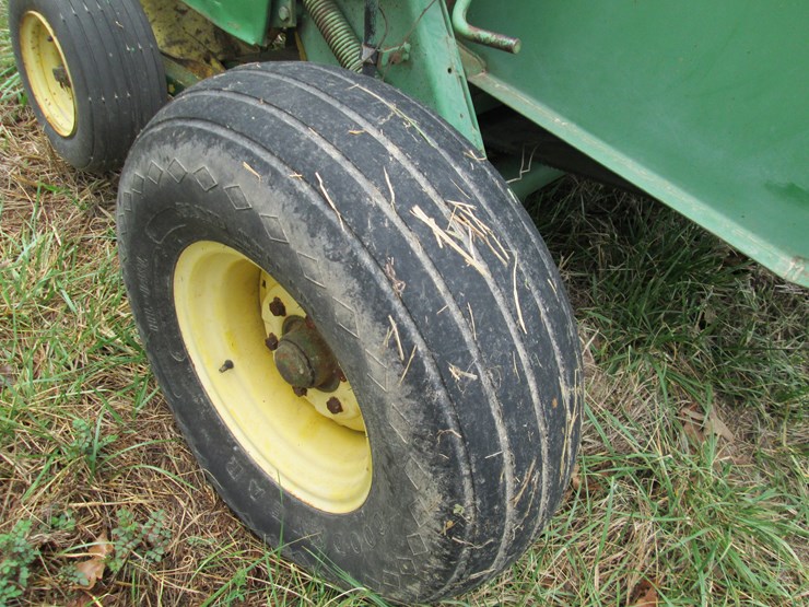 john-deere-530-image-5