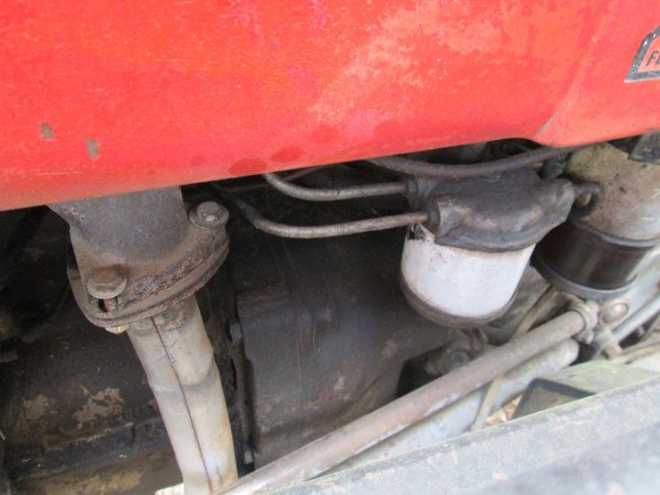 massey-ferguson-135-image-29