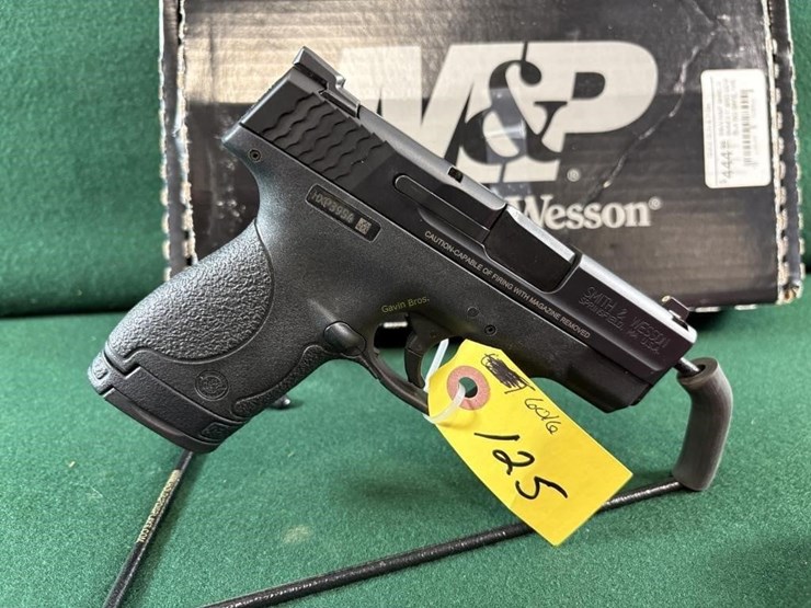 smith-&-wesson-m&p-9-shield-9mm-pistol-image-2