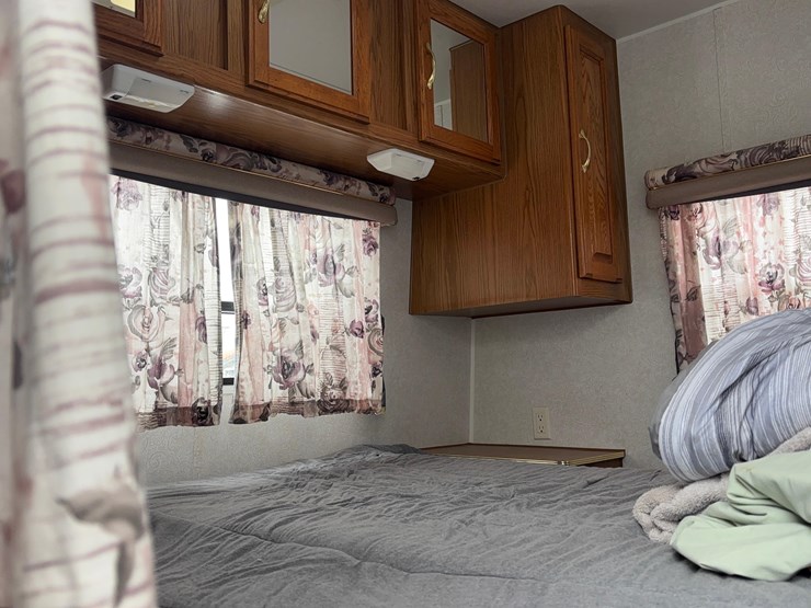 2000-jayco-eagle-camper-image-7