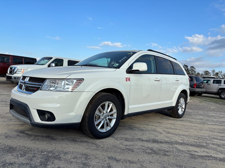 2014-dodge-journey-image-1
