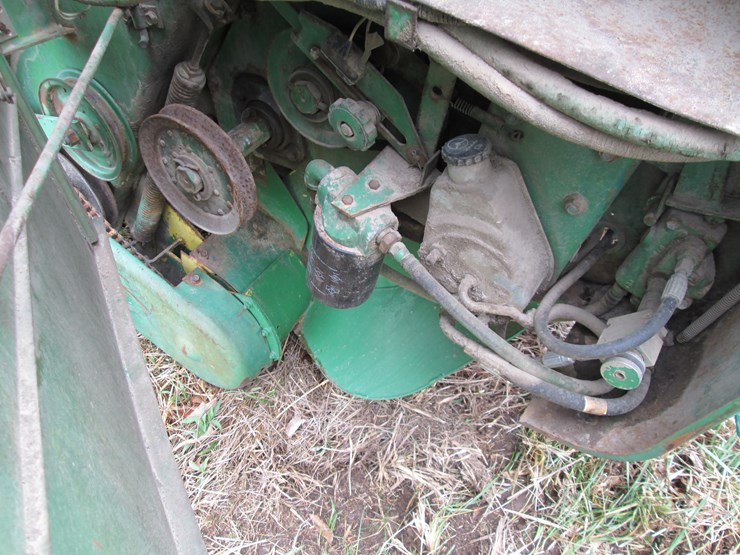 john-deere-530-image-25