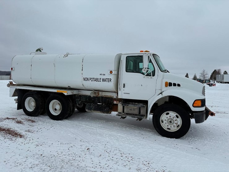 2003-sterling-acterra-image-3