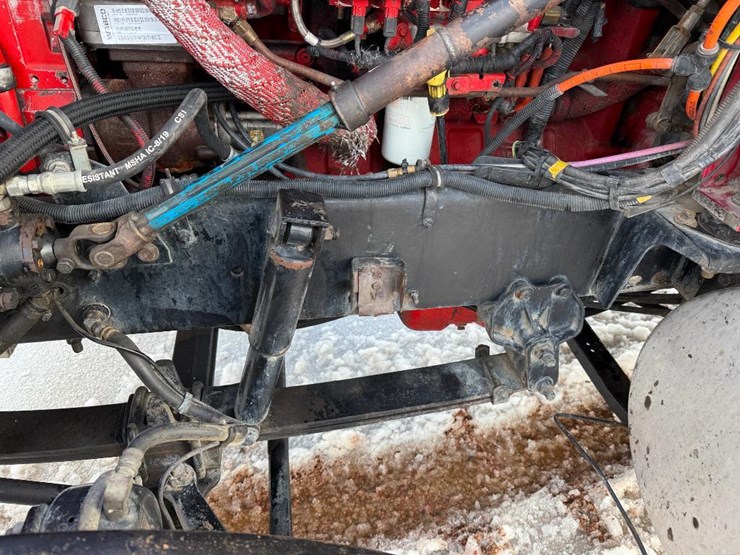 international-9900i-image-48