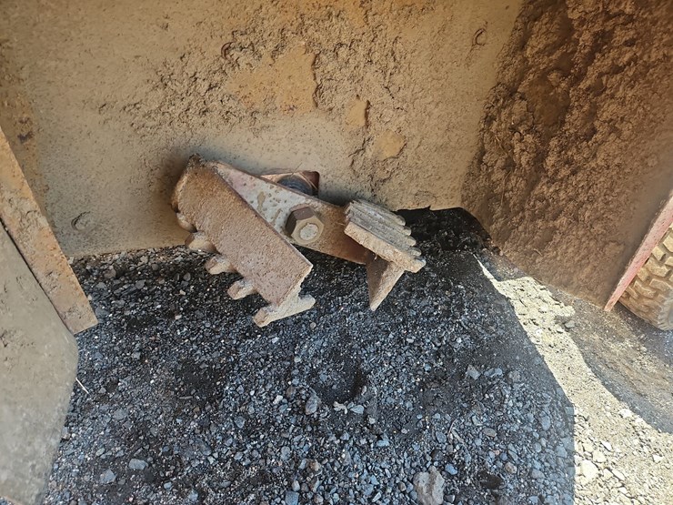 brown-f780h-bed-edger-image-3