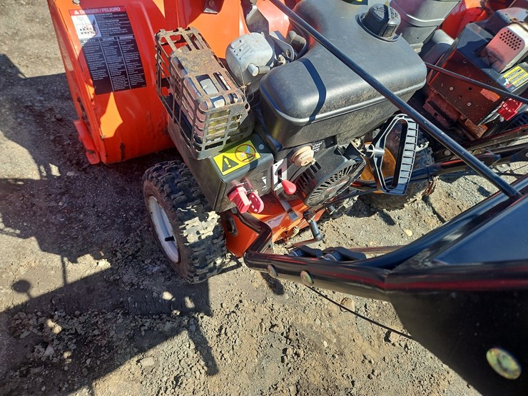 (3)-walk-behind-snow-blowers-image-5