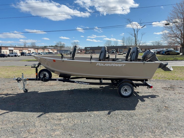 2021-polar-kraft-14'-aluminum-boat-image-2