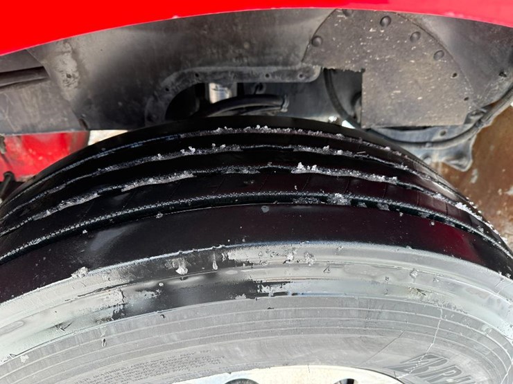 international-9900i-image-14